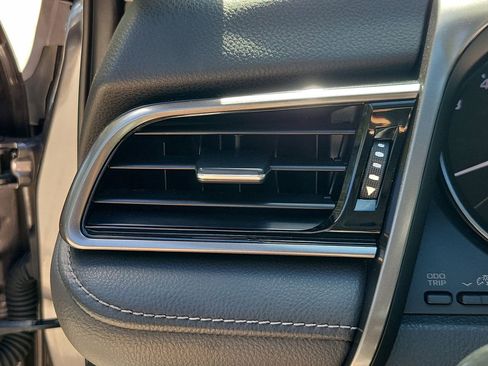 Used 2023 Toyota Camry SE FWD image 31