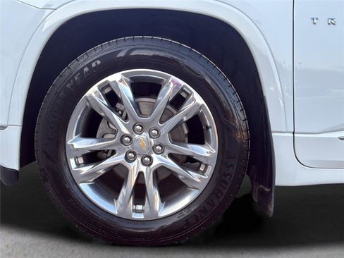 Used 2018 Chevrolet Traverse High Country image 43