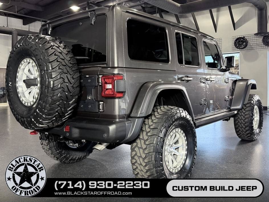 Used 2025 Jeep Wrangler Unlimited Rubicon AWD/4WD image 16