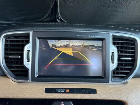 Used 2017 Kia Sportage SX image 58