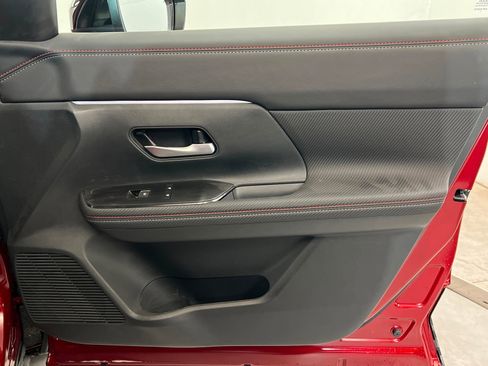 New 2026 Nissan Kicks SR w/ Cold Weather Package image 23