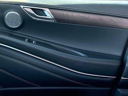 Used 2021 Genesis GV80 3.5T w/ Advanced Package 06 image 25