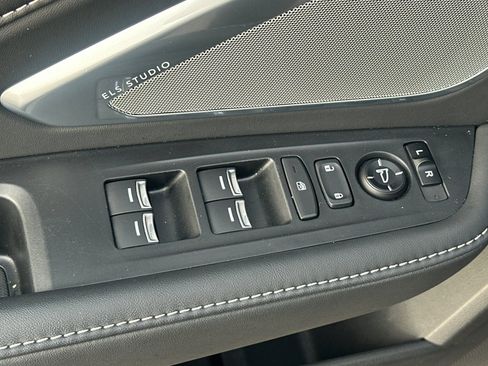 Used 2023 Acura RDX w/ Technology Package image 11