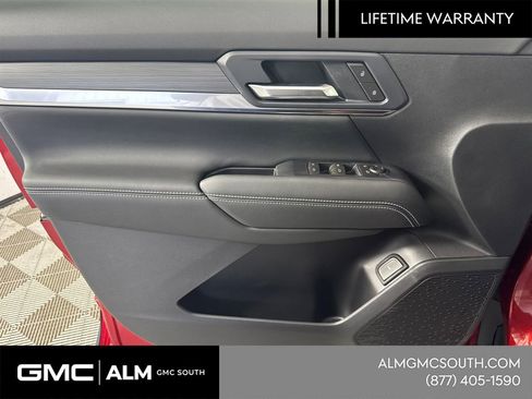New 2026 GMC Terrain Elevation w/ Elevation Premium Package FWD image 12