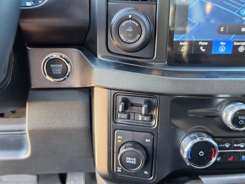 Used 2024 Ford F250 Platinum image 30