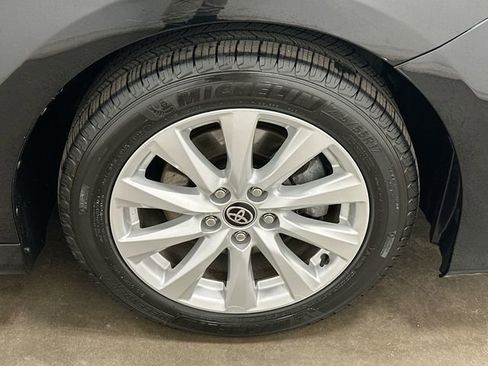Used 2020 Toyota Camry LE w/ Cold Weather Package AWD/4WD image 5
