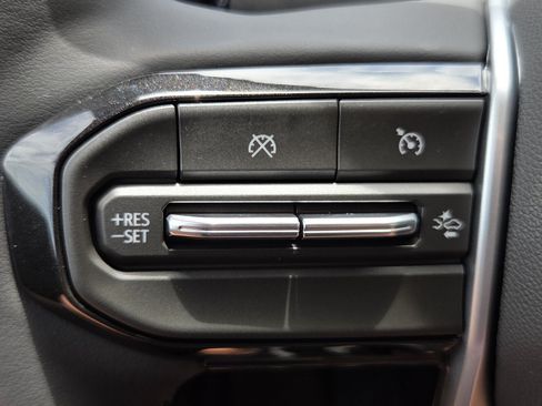 New 2026 Chevrolet Colorado Trail Boss AWD/4WD image 12