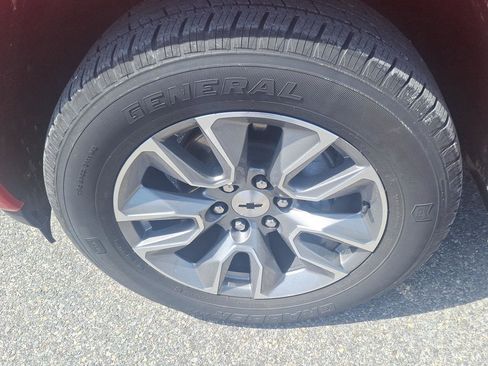 Used 2021 Chevrolet Silverado 1500 RST image 9