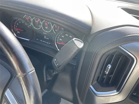 Used 2022 Chevrolet Silverado 2500 LTZ image 16