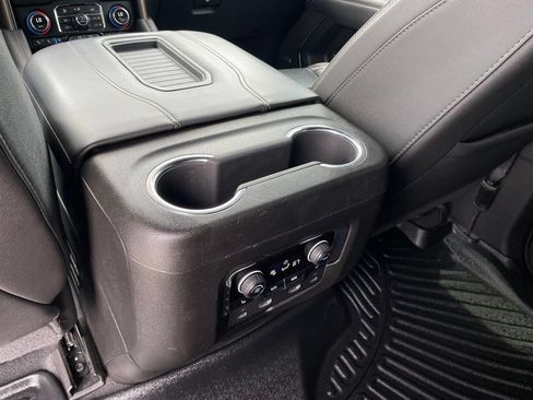 Used 2023 Chevrolet Tahoe High Country w/ Premium Package 2 AWD/4WD image 29