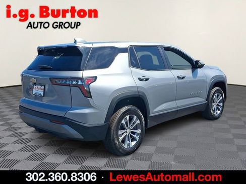 New 2026 Chevrolet Equinox LT w/ Convenience Package II image 4