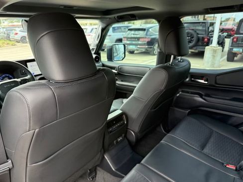 Used 2025 Toyota Land Cruiser w/ Premium Package image 29