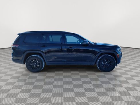Used 2024 Jeep Grand Cherokee L Laredo image 9