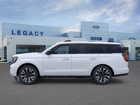 New 2026 Ford Expedition Platinum w/ Driver's Package AWD/4WD image 3
