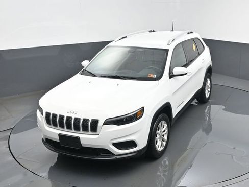 Used 2020 Jeep Cherokee Latitude w/ Cold Weather Group AWD/4WD image 20