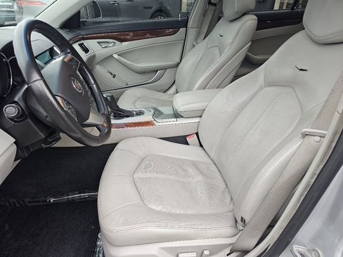 Used 2010 Cadillac CTS Luxury image 13