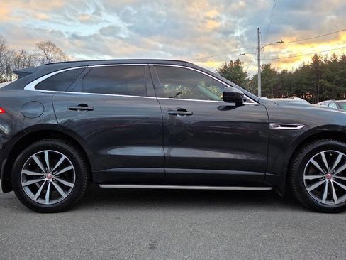Used 2017 Jaguar F-PACE Prestige image 19