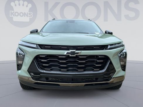 Used 2025 Chevrolet Trax ACTIV FWD image 4