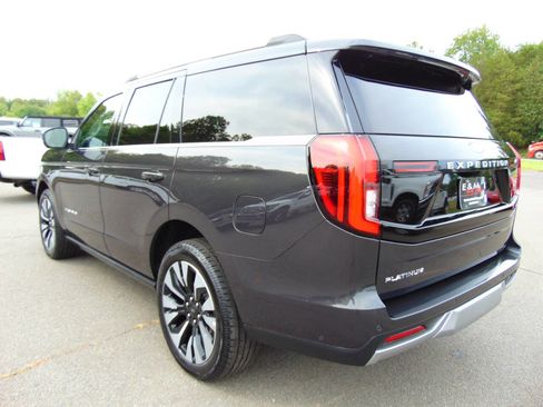 Used 2025 Ford Expedition Platinum w/ Driver's Package AWD/4WD image 73