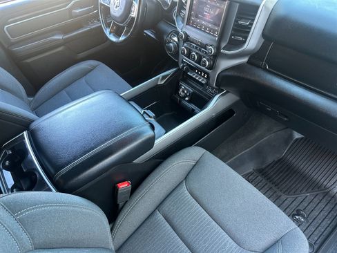 Used 2021 RAM 1500 Big Horn image 17