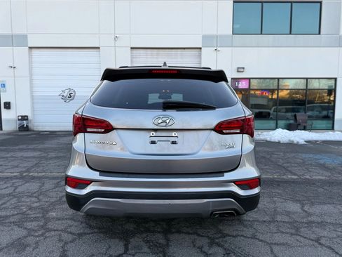 Used 2018 Hyundai Santa Fe Sport w/ 2.4L Value Package 02 image 5