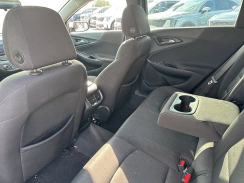 Used 2020 Chevrolet Malibu LT image 11