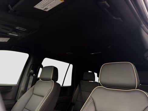 Used 2025 GMC Yukon Elevation w/ LPO, Floor Liner Package AWD/4WD image 24