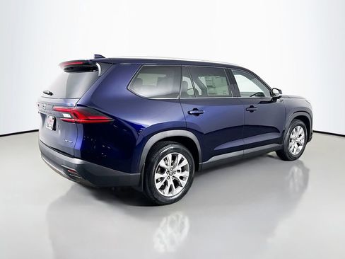 New 2026 Toyota Grand Highlander Limited image 5