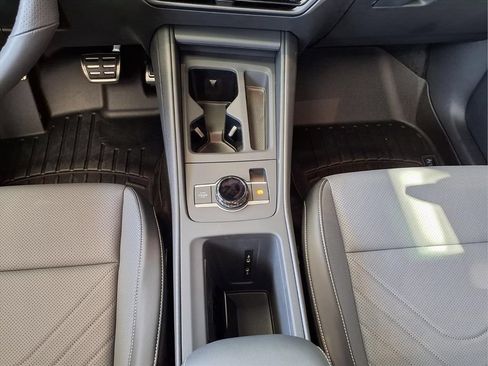 New 2026 Volkswagen Tiguan SE R-Line AWD/4WD image 19