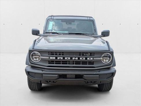 New 2025 Ford Bronco image 6