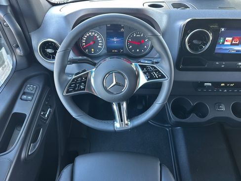New 2026 Mercedes-Benz Sprinter 2500 image 14