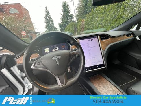 Used 2020 Tesla Model S Performance AWD/4WD image 35