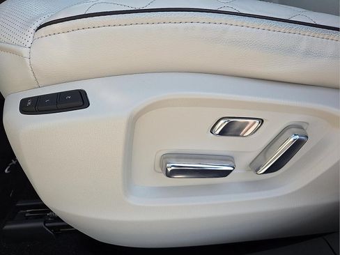 Used 2021 MAZDA CX-9 Signature AWD/4WD image 16