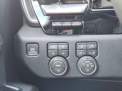 New 2026 Chevrolet Silverado 2500 High Country w/ High Country Premium Package AWD/4WD image 22