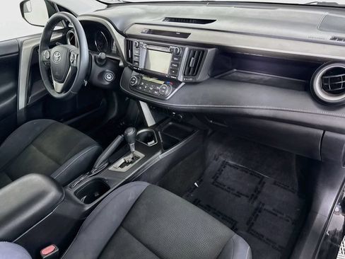 Used 2016 Toyota RAV4 XLE w/ Protection Package AWD/4WD image 31