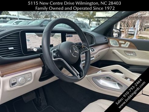 Certified 2025 Mercedes-Benz GLS 450 4MATIC image 18