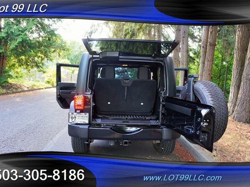 Used 2017 Jeep Wrangler Sport AWD/4WD image 27