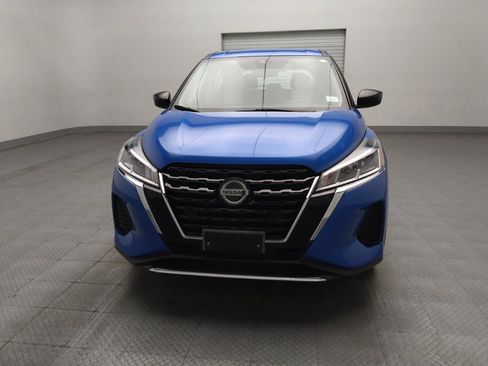 Used 2021 Nissan Kicks S FWD image 15