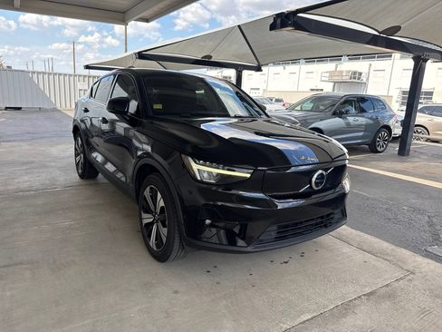Used 2023 Volvo C40 P8 Recharge Plus AWD/4WD image 3