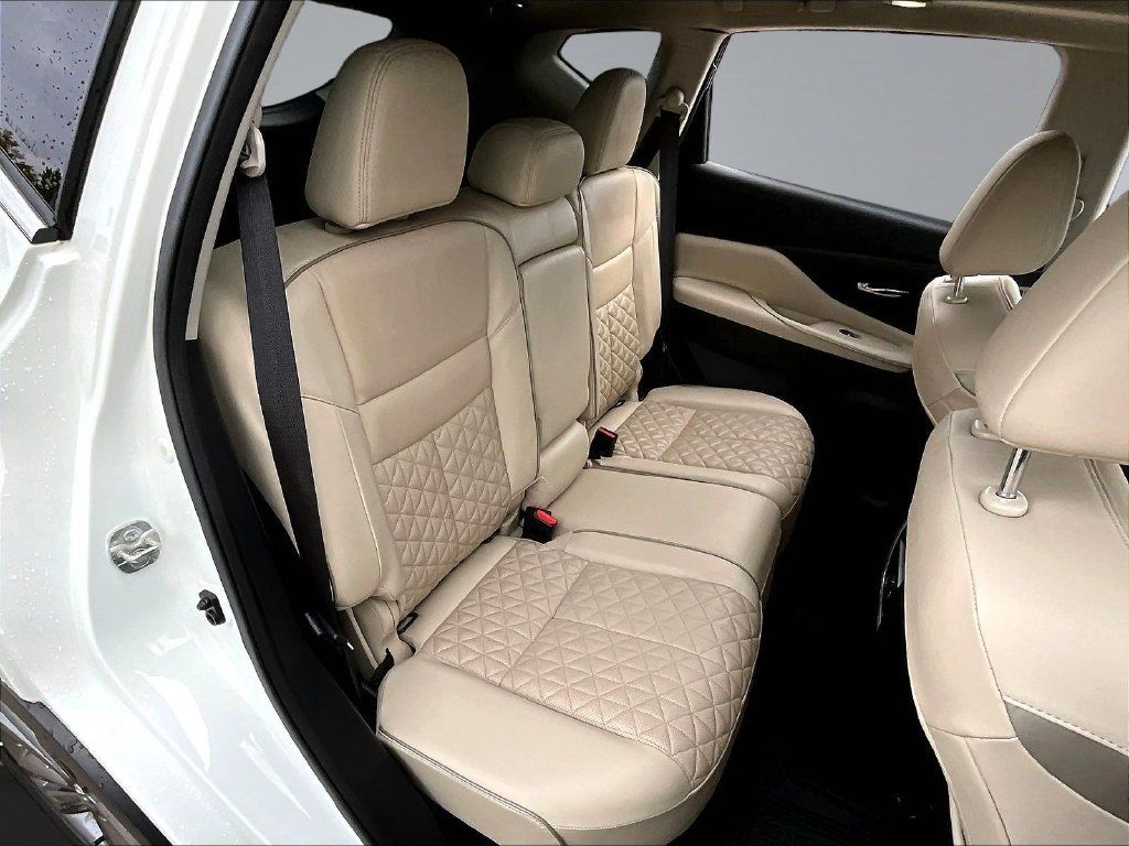 Used 2020 Nissan Murano Platinum AWD/4WD image 27