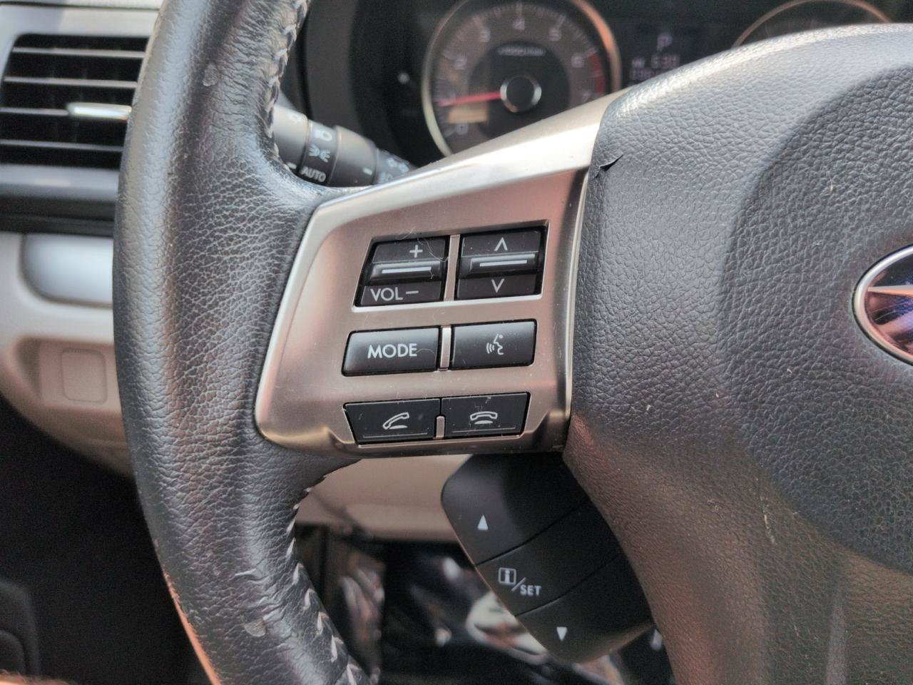Used 2015 Subaru Forester 2.5i Limited AWD/4WD image 18