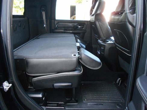 Certified 2022 RAM 3500 Limited AWD/4WD image 16