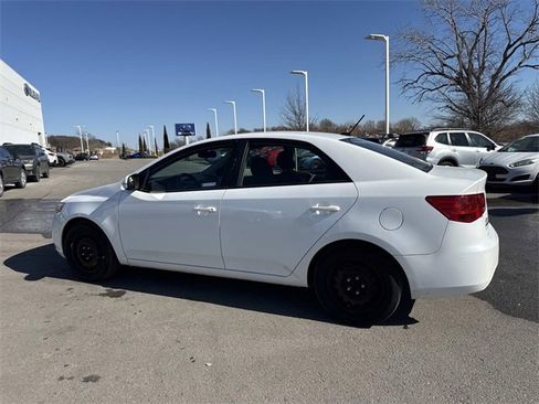 Used 2012 Kia Forte EX image 7