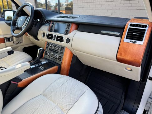 Used 2008 Land Rover Range Rover HSE image 39