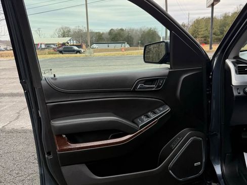 Used 2020 GMC Yukon SLT image 21