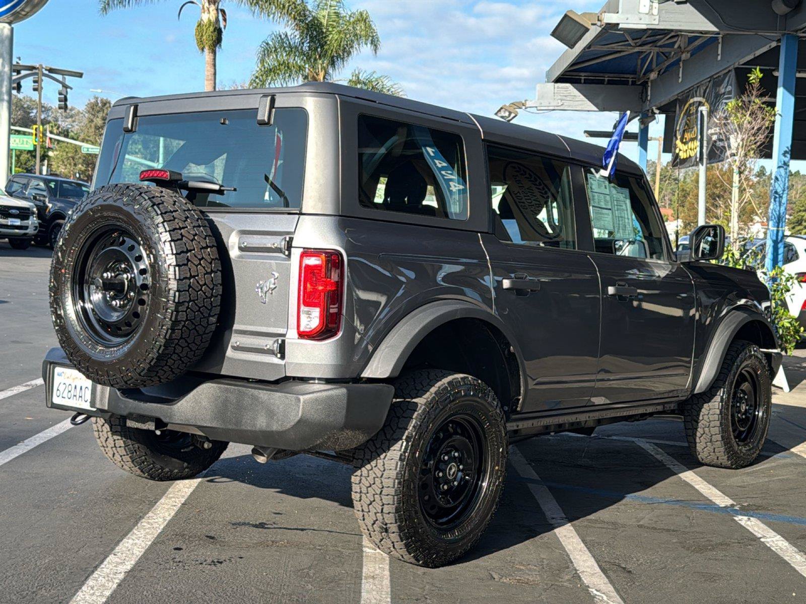 Certified 2025 Ford Bronco 4-Door AWD/4WD image 12