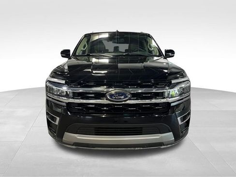 Used 2024 Ford Expedition Max Limited RWD image 2