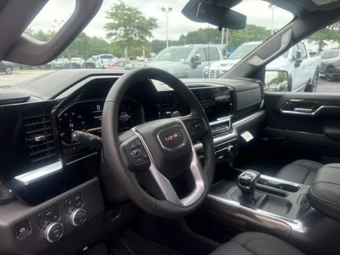 New 2026 GMC Sierra 1500 Elevation w/ Elevation Premium Package AWD/4WD image 15