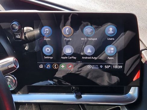 Certified 2022 Chevrolet Corvette Stingray Coupe w/ Z51 Performance Package image 19