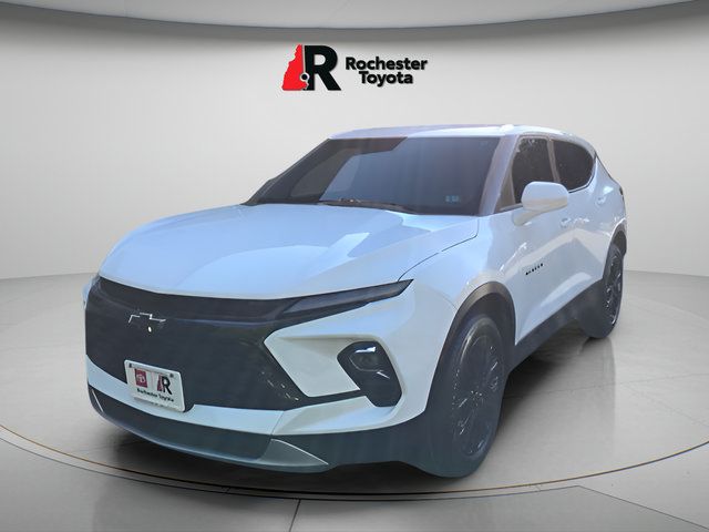 Used 2023 Chevrolet Blazer LT w/ LPO, Black Sport Package AWD/4WD image 3